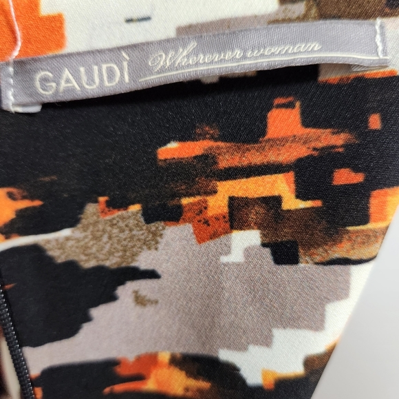 Dress - Picture 5 of 7